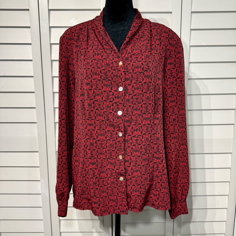 Vintage 90s Worthington Red Black Abstract Button‎ Blouse